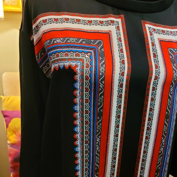 MNG Collection Top - Picture 7 of 9